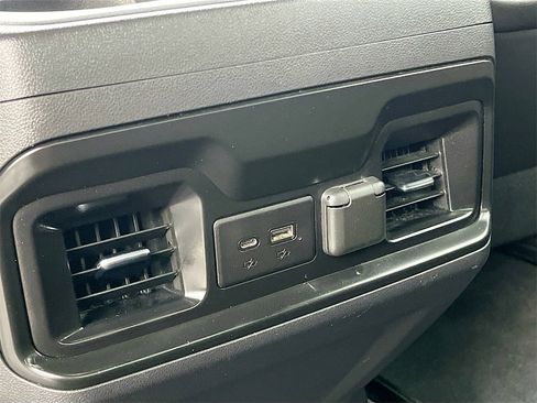 Used 2021 Chevrolet Silverado 1500 LT Trail Boss w/ Convenience Package II image 25