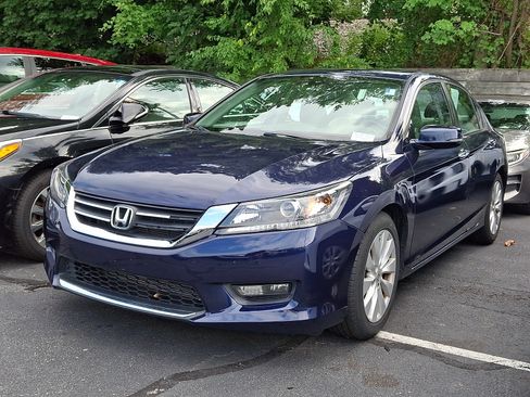 Used 2015 Honda Accord EX-L image 3