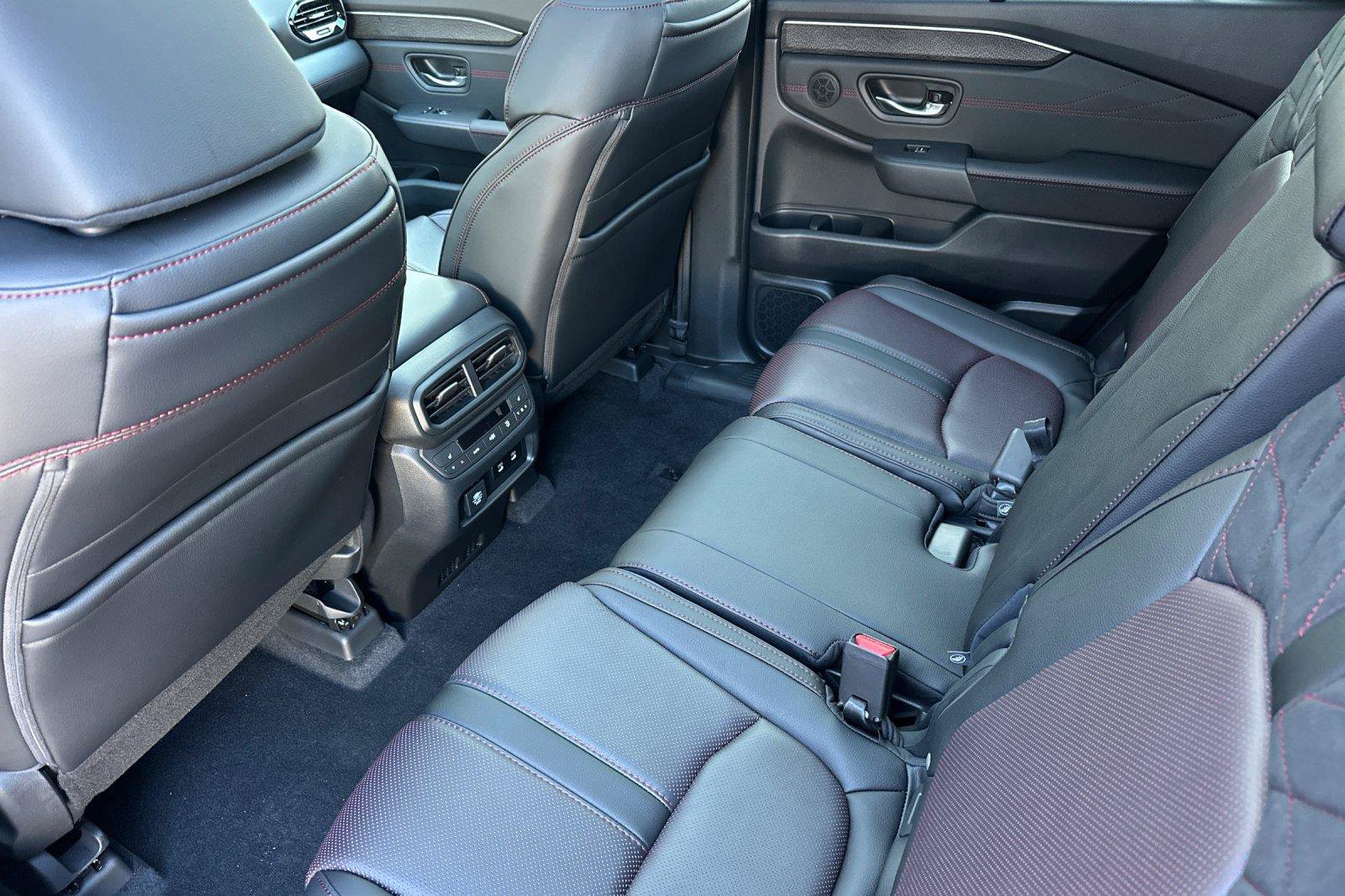 New 2026 Honda Pilot Black Edition image 11