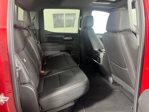 Certified 2025 GMC Sierra 1500 SLT w/ SLT Premium Plus Package AWD/4WD image 13