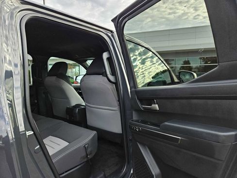 Used 2024 Toyota Tacoma TRD Sport image 14