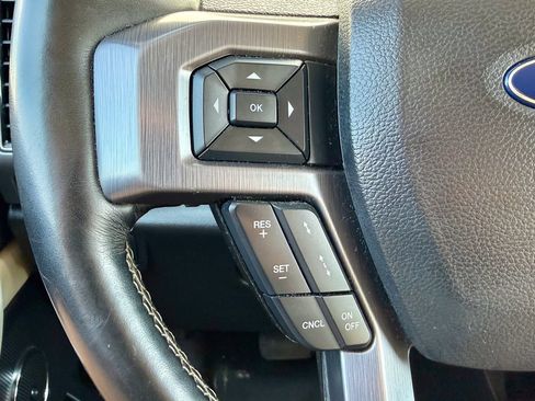 Used 2020 Ford Expedition Platinum AWD/4WD image 25