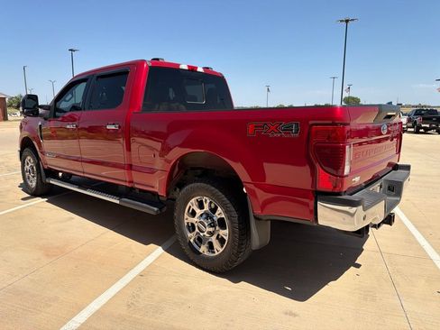 Used 2022 Ford F250 Lariat w/ Lariat Ultimate Package AWD/4WD image 4