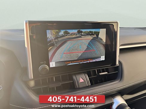 Used 2025 Toyota RAV4 XLE FWD image 29