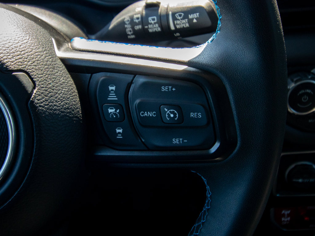 Used 2024 Jeep Wrangler Unlimited Rubicon 4xe AWD/4WD image 26