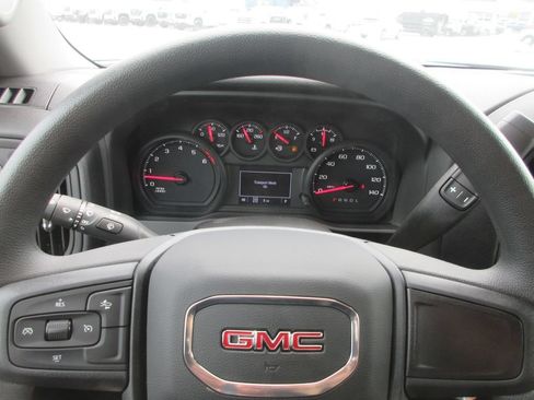 New 2026 GMC Sierra 2500 Pro AWD/4WD image 16