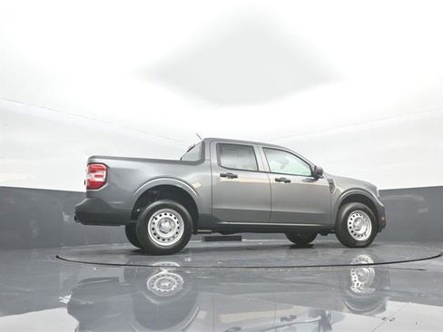 New 2026 Ford Maverick XL image 33