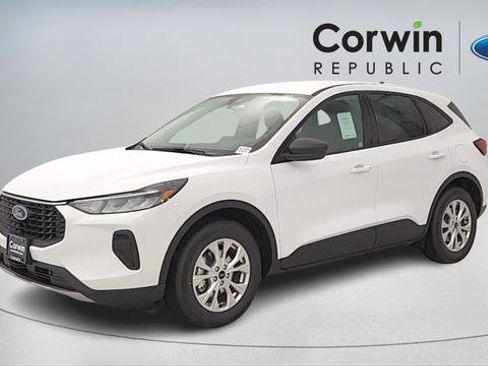 New 2026 Ford Escape Active image 3