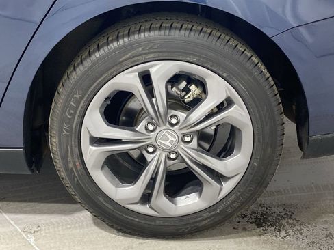 Used 2024 Honda Accord EX image 31