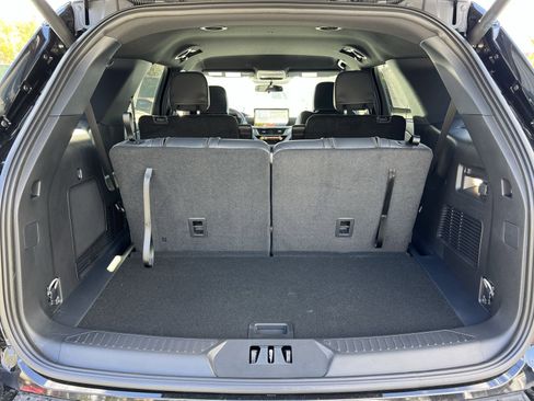 New 2026 Ford Explorer ST-Line image 26