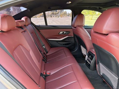 Used 2022 BMW M340i w/ Driving Assistance Package image 30