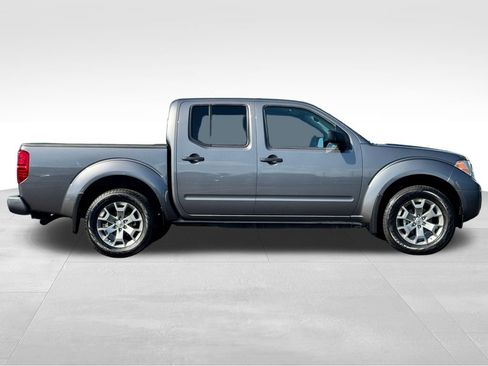 Used 2021 Nissan Frontier SV AWD/4WD image 8