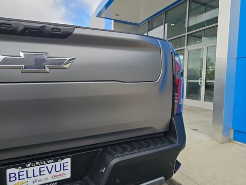 Used 2026 Chevrolet Silverado EV Trail Boss AWD/4WD image 16