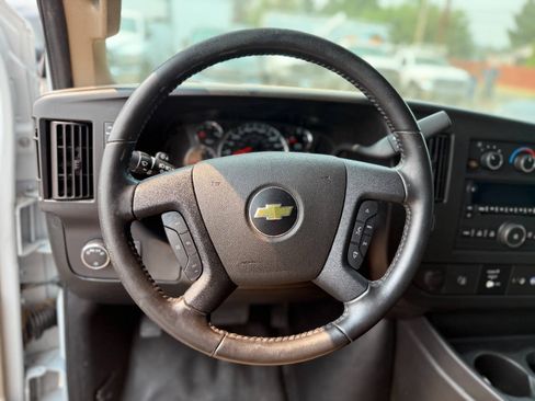 Used 2020 Chevrolet Express 2500 w/ Communications Package RWD image 17