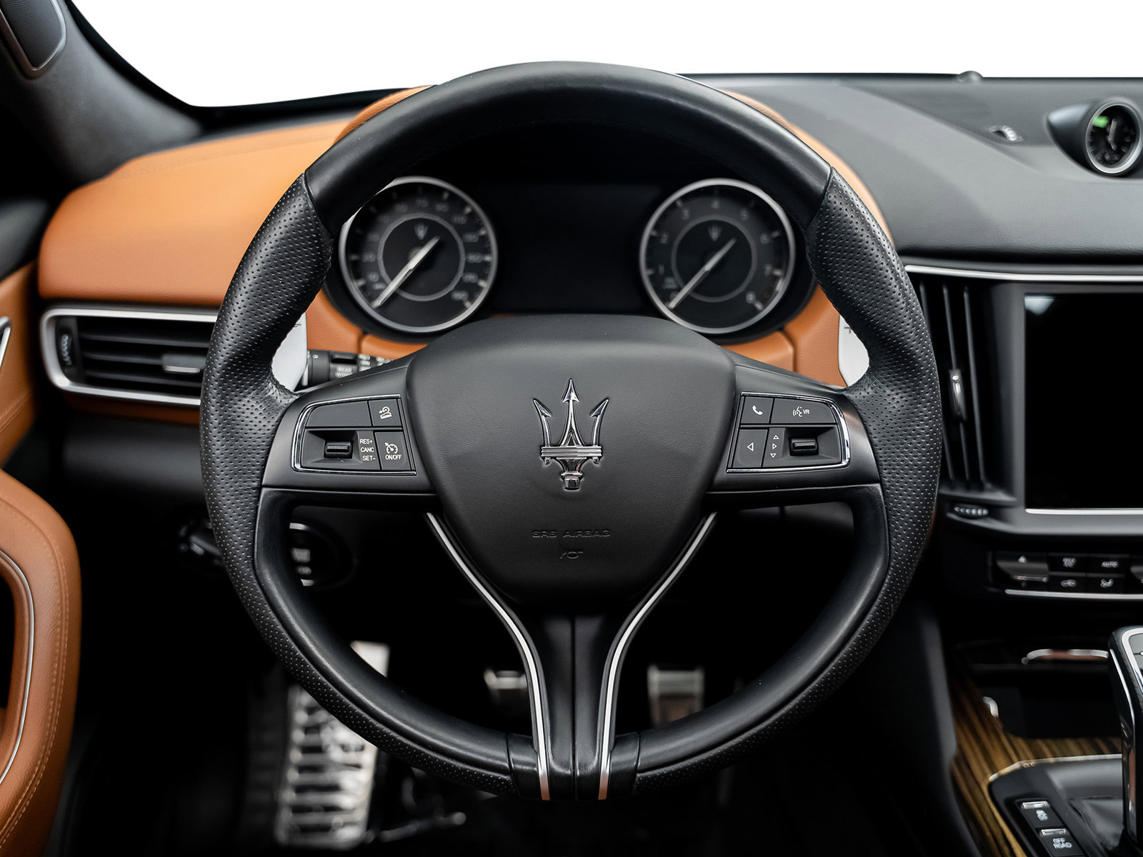 Used 2022 Maserati Levante GT AWD/4WD image 33
