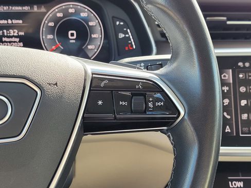 Used 2024 Audi A6 Premium Plus image 21