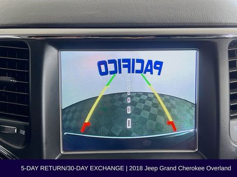 Used 2018 Jeep Grand Cherokee Overland AWD/4WD image 21