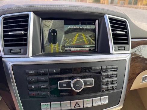 Used 2016 Mercedes-Benz GL 450 4MATIC image 53