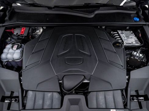 New 2026 Porsche Cayenne Coupe image 29