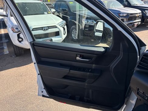 Used 2024 Toyota Tundra SR5 w/ SR5 Convenience Package image 33