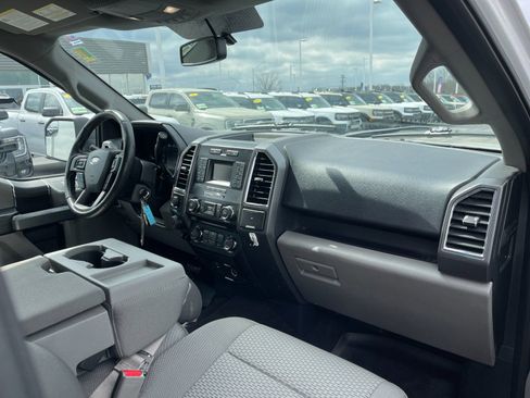 Used 2016 Ford F150 XLT w/ Equipment Group 301A Mid image 17