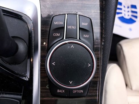 Used 2019 BMW 540i 540i w/ Executive Package image 24