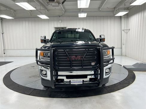Used 2017 GMC Sierra 3500 SLT image 10