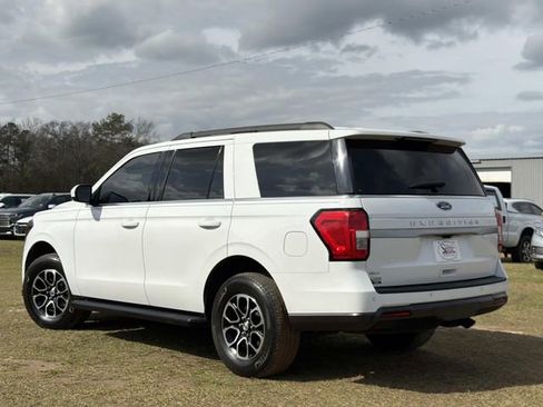 Certified 2022 Ford Expedition XLT image 27