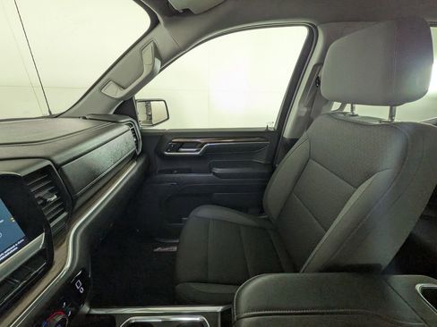 Used 2023 Chevrolet Silverado 1500 LT Trail Boss image 29