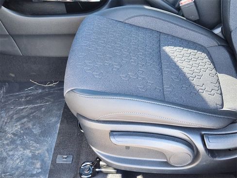 New 2026 Kia Seltos S image 8