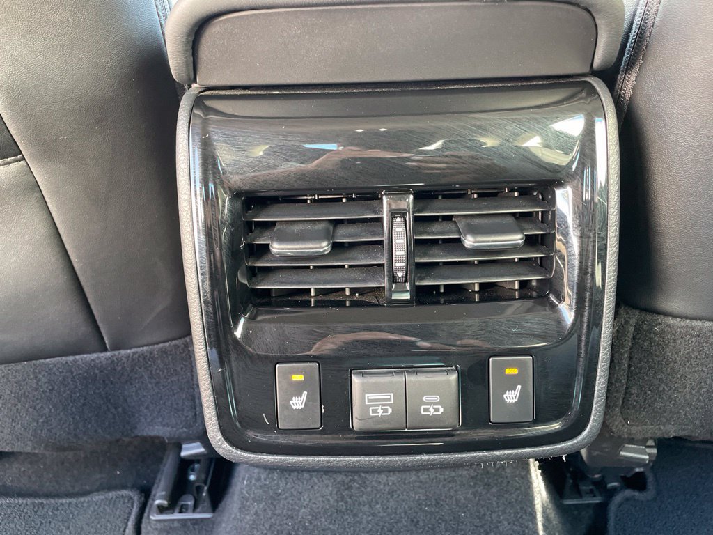 Used 2021 Toyota Avalon Limited w/ Advanced Safety Package FWD image 21