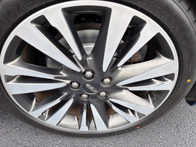 Used 2018 Lincoln MKZ Reserve FWD image 26