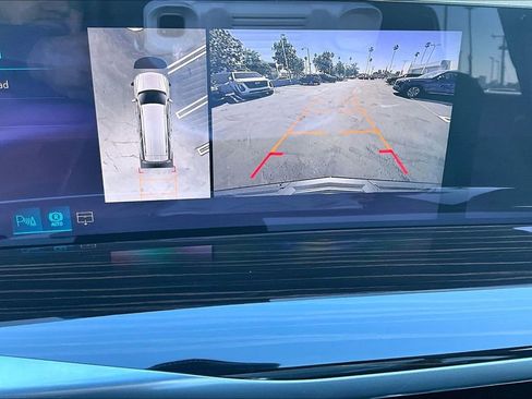 New 2026 Cadillac Escalade ESV 2WD w/ LPO, Floor Liner Package image 25