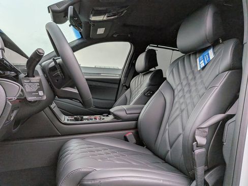 New 2026 Genesis GV80 3.5T Prestige AWD/4WD image 14