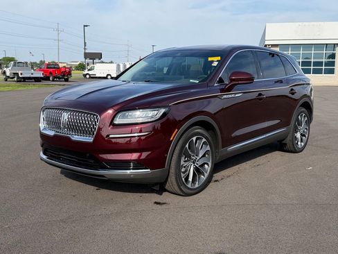 Used 2023 Lincoln Nautilus Reserve w/ Equipment Group 201A AWD/4WD image 1