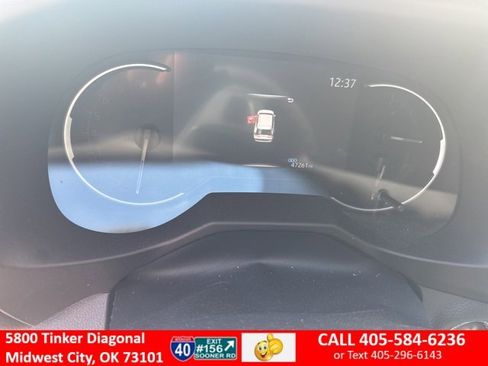 Used 2023 Toyota RAV4 XLE image 5