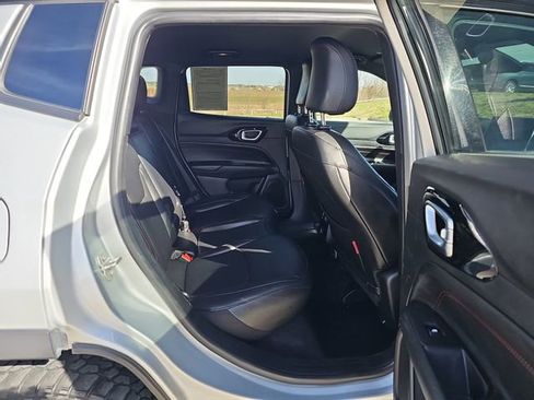 Used 2024 Jeep Compass Trailhawk image 26