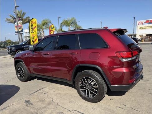 Used 2020 Jeep Grand Cherokee Trailhawk AWD/4WD image 58