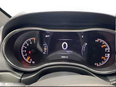 Used 2019 Jeep Grand Cherokee Limited RWD image 37