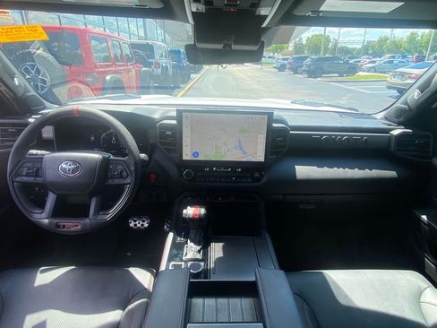 Used 2025 Toyota Sequoia TRD Pro AWD/4WD image 17