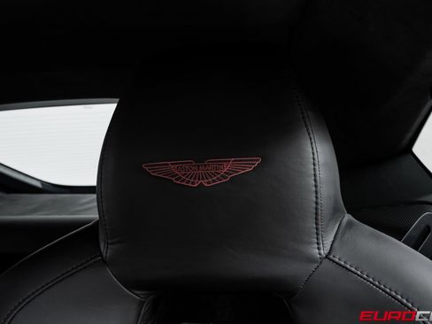 Used 2017 Aston Martin V12 Vantage S image 40