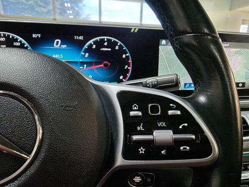 Used 2020 Mercedes-Benz GLS 450 4MATIC image 32