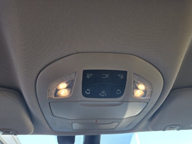 Certified 2022 Chrysler Pacifica Touring-L FWD image 18