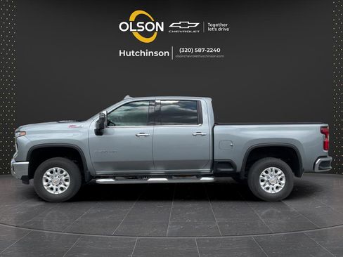 Used 2024 Chevrolet Silverado 3500 LTZ w/ LTZ Plus Package AWD/4WD image 10