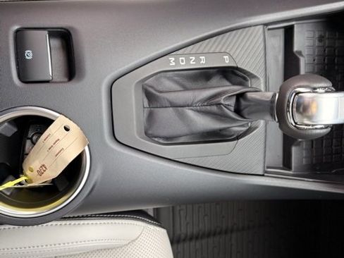 Used 2024 Ford Mustang GT Premium image 22