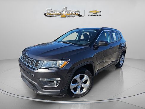 Used 2020 Jeep Compass Latitude image 4