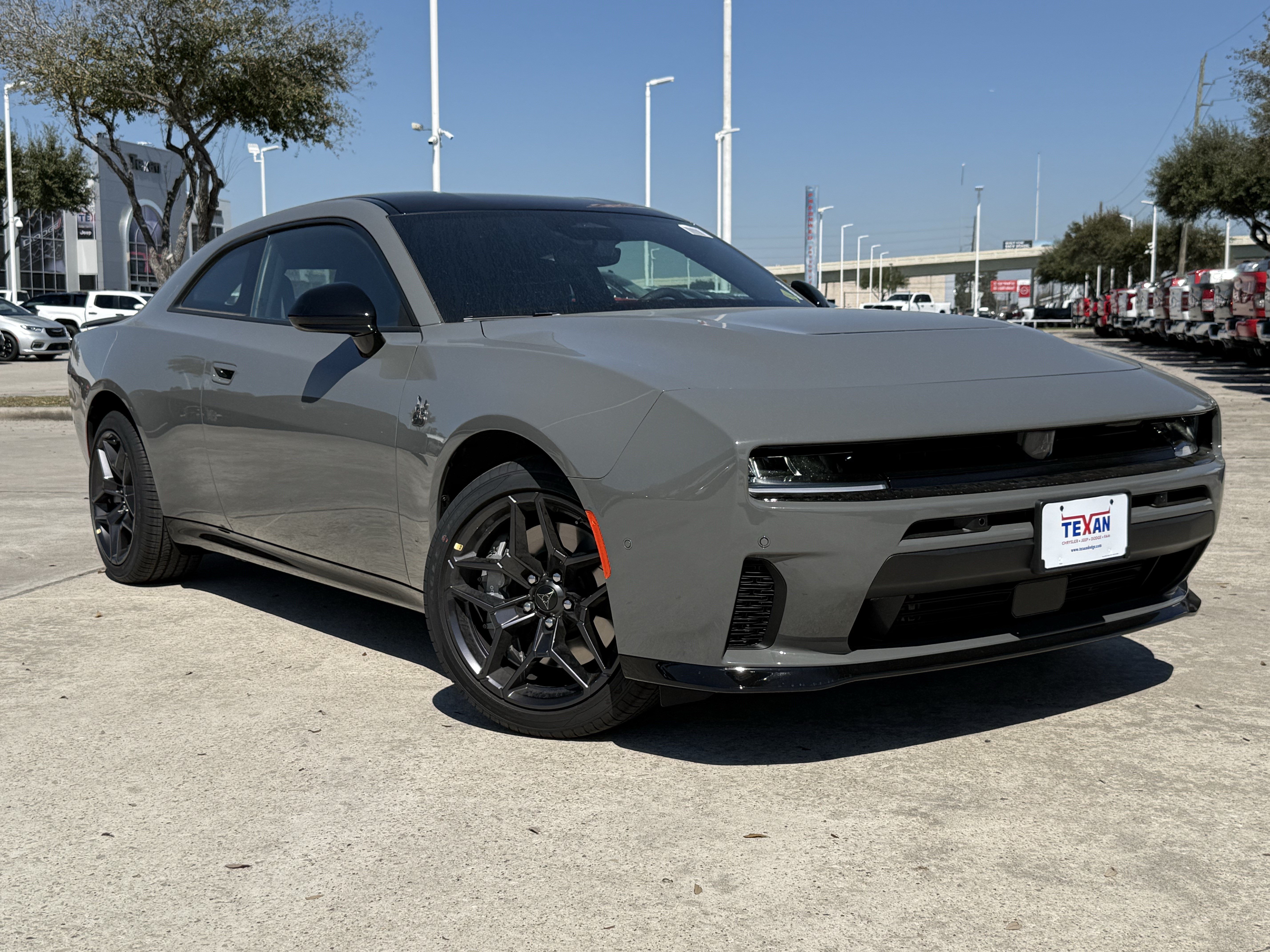 New 2026 Dodge Charger Scat Pack w/ Blacktop Package AWD/4WD image 2