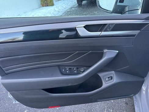 Certified 2023 Volkswagen Arteon SEL image 10