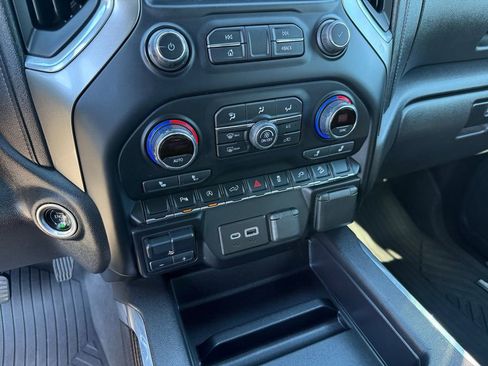 Used 2021 Chevrolet Silverado 1500 LT Trail Boss w/ Convenience Package II AWD/4WD image 20