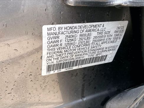 Used 2024 Acura MDX FWD image 33